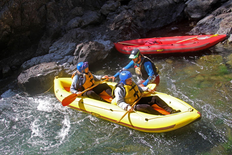 grade 5 inflatable kayaking / duckies